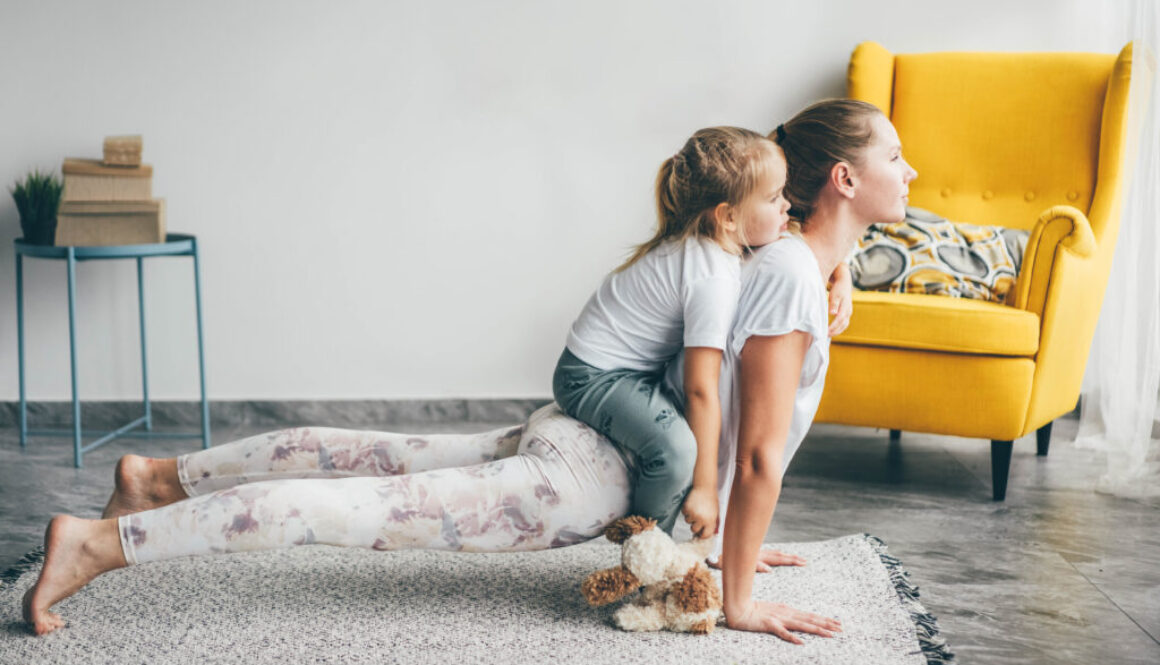 Kleine Yogis im Fokus: Kindgeleitetes Yoga für spielerisches Wachstum